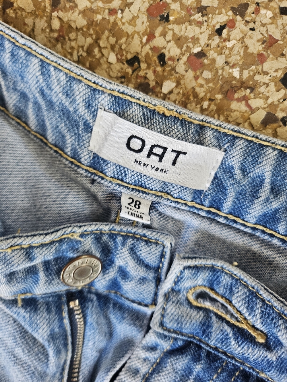 OAT NEW YORK High Rise Denim Jeans Distressed Raw Hem Light Wash Women's 28 - Picture 7 of 10